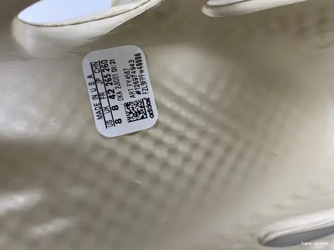 hype FY4567 Adidas RNNR Yeezy Foam Sand 0531